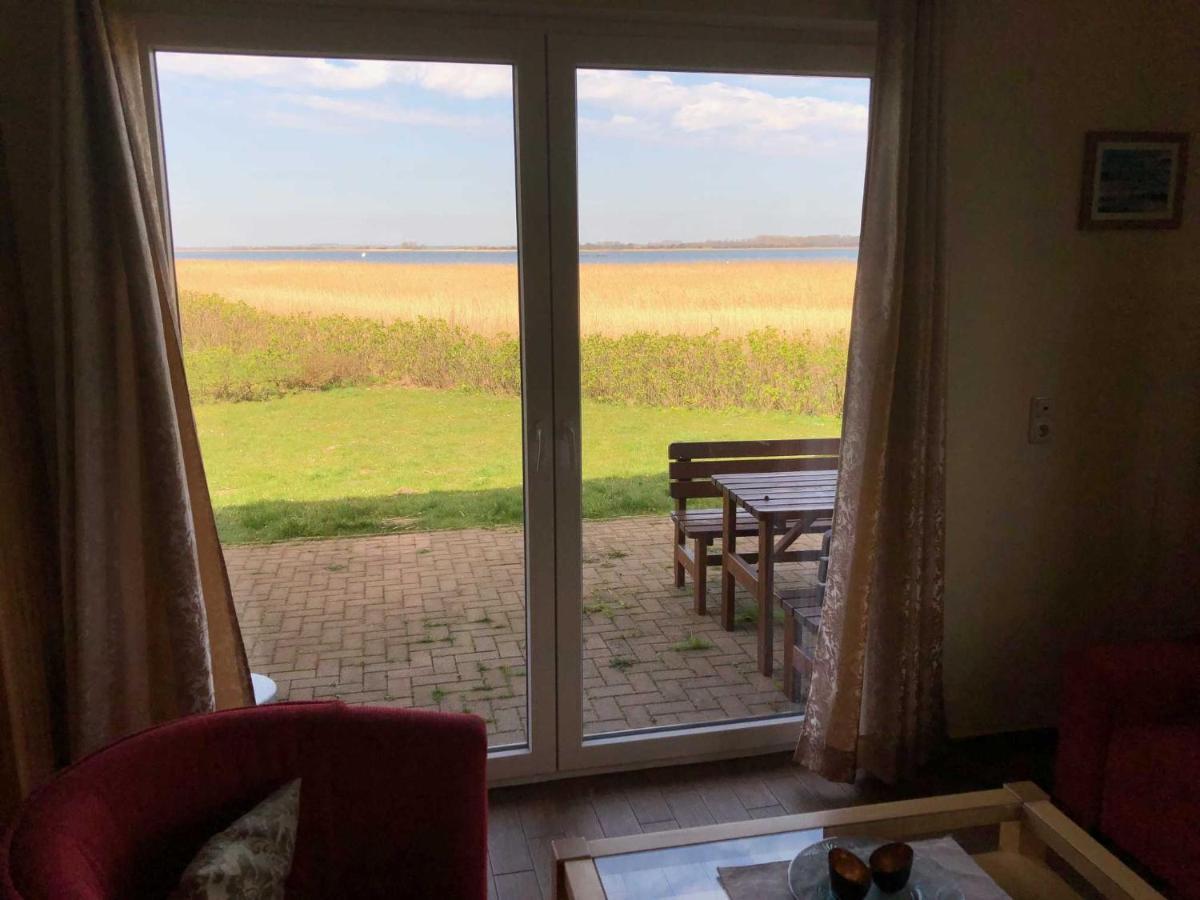 Ferienhaus Boddenblick Und Kranich Vieregge Екстер'єр фото